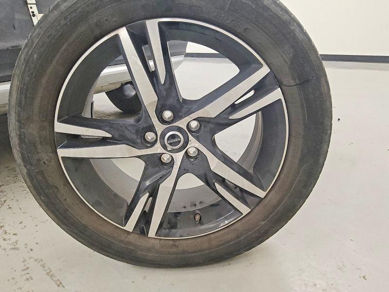 Продаж на аукціоні авто 2025 Volvo Xc40, vin: YV4L12UJ3S2474604, номер лоту: 60891006