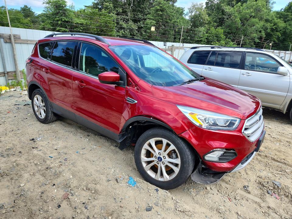 Продажа на аукционе авто 2018 Ford Escape, vin: 1FMCU0HD5JUC39574, номер лота: 60309676