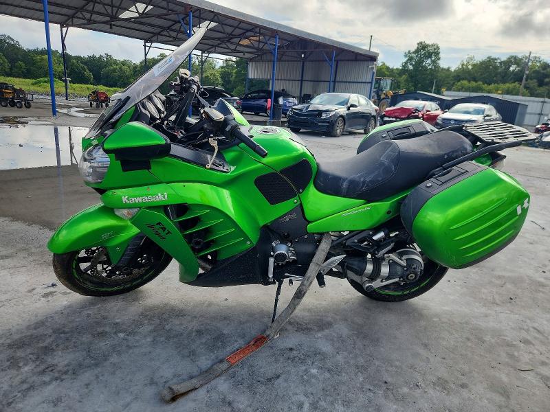 Продажа на аукционе авто 2015 Kawasaki Zg1400, vin: JKBZGNE1XFA001358, номер лота: 61214776