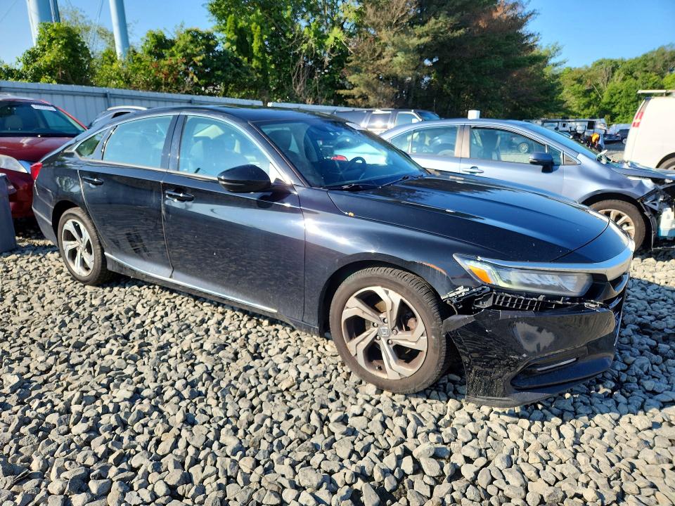 Aukcja sprzedaży 2018 Honda Accord, vin: 1HGCV1F59JA073811, numer aukcji: 61521196