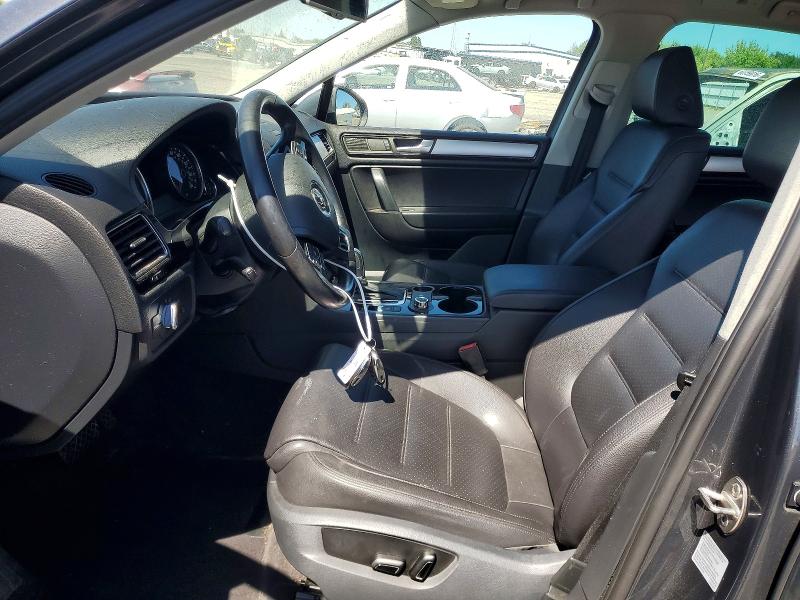 61324016 :رقم المزاد ، WVGFF9BP5BD004592 vin ، 2011 Volkswagen Touareg مزاد بيع