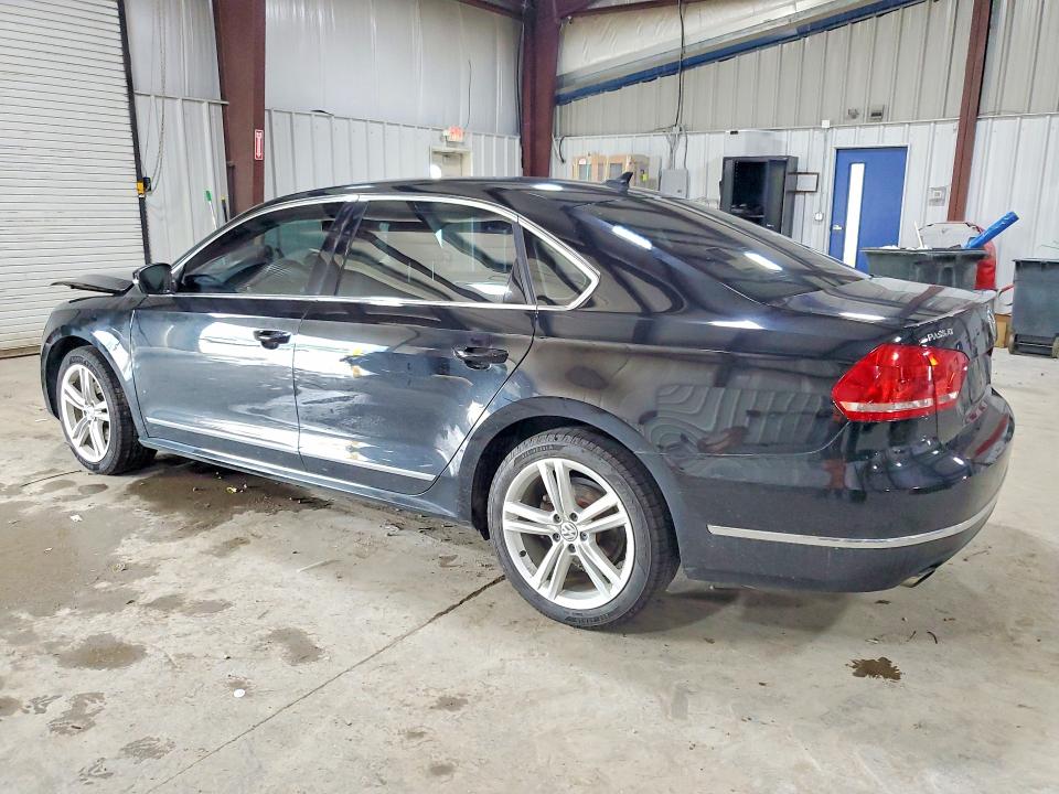 Продажа на аукционе авто 2014 Volkswagen Passat, vin: 1VWCT7A3XEC110160, номер лота: 62950836