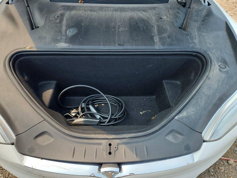 2020 Tesla Model S მანქანა იყიდება აუქციონზე, vin: 5YJSA1E26LF359316, აუქციონის ნომერი: 60639506
