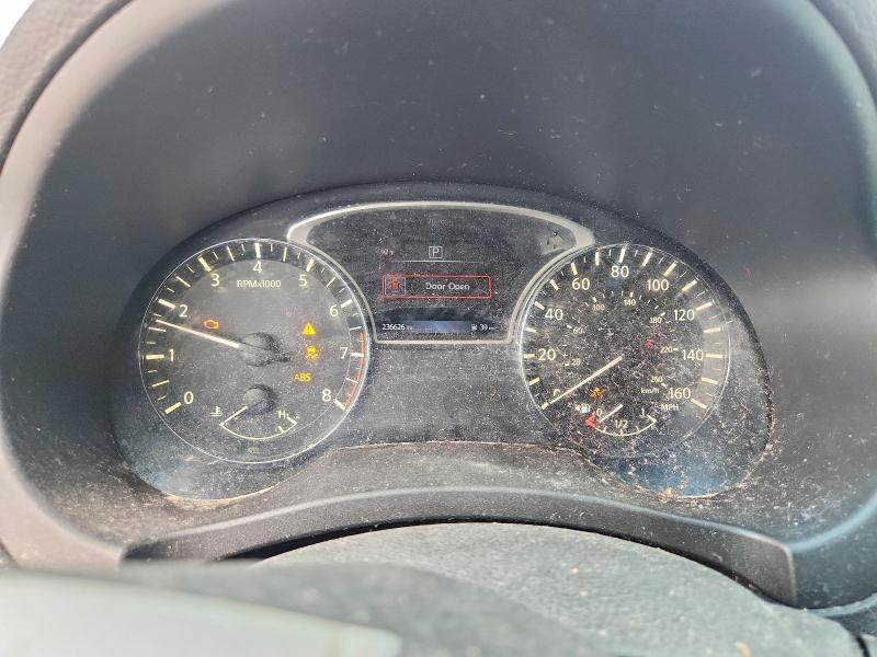 2018 Nissan Altima მანქანა იყიდება აუქციონზე, vin: 1N4AL3AP5JC250588, აუქციონის ნომერი: 63398476