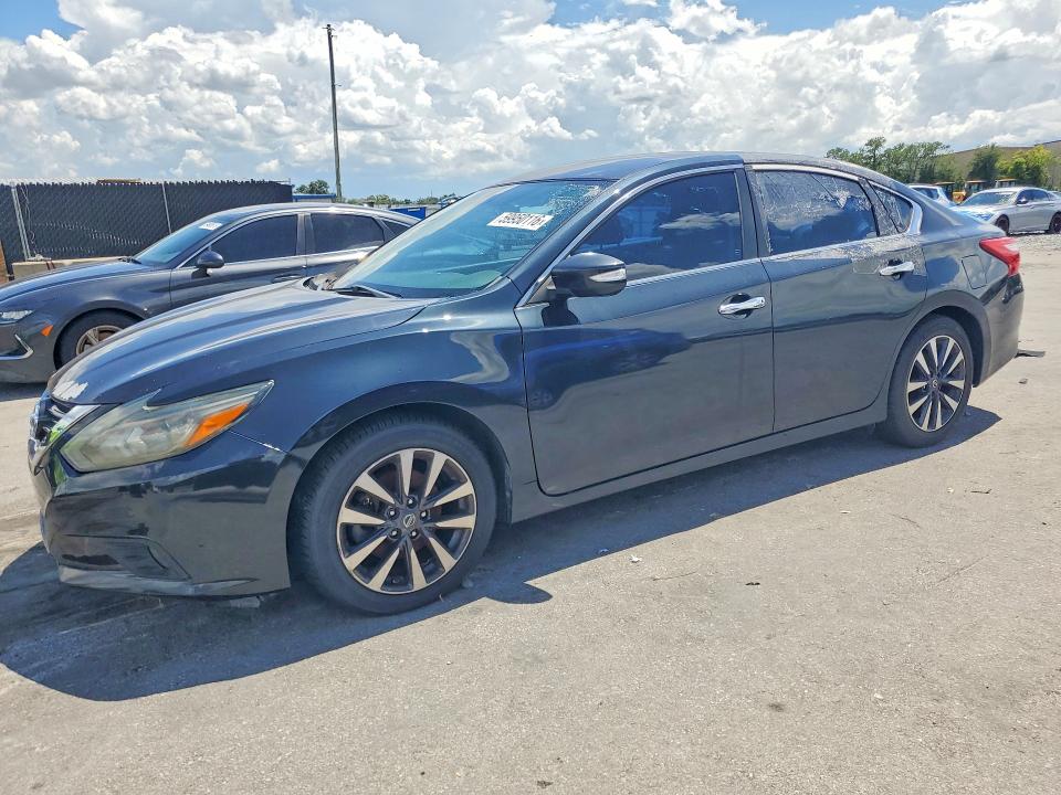 59950116 :رقم المزاد ، 1N4AL3AP1HC159635 vin ، 2017 Nissan Altima مزاد بيع
