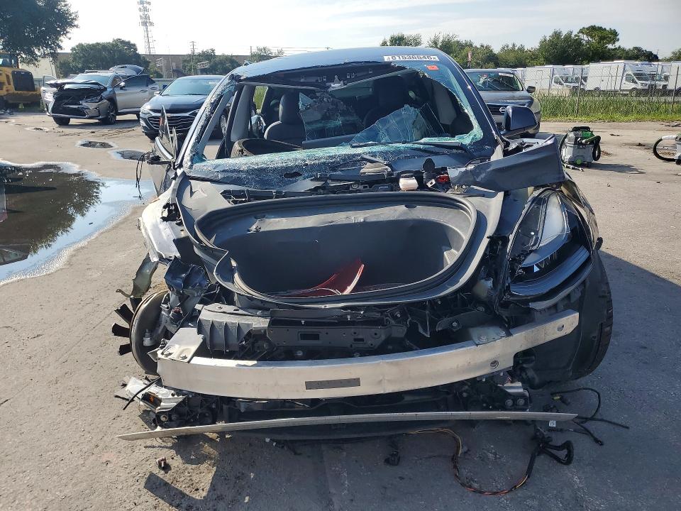 61536546 :رقم المزاد ، 5YJ3E1ECXNF277514 vin ، 2022 Tesla Model 3 مزاد بيع