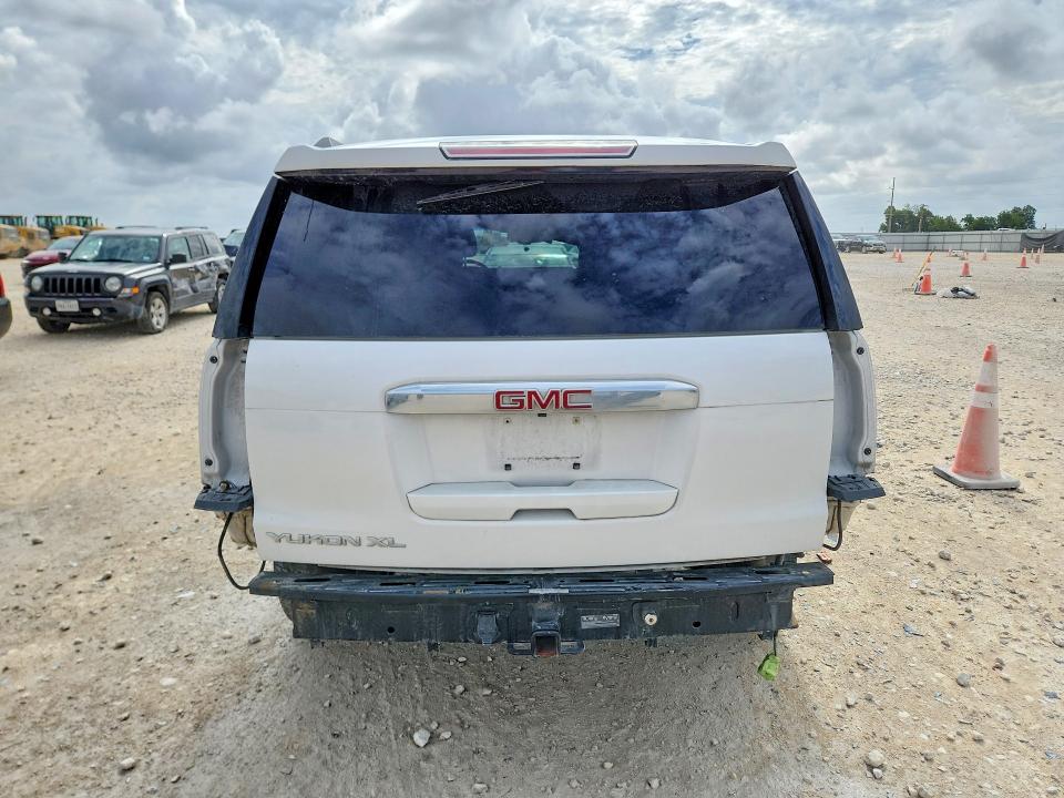 2017 Gmc Yukon Xl მანქანა იყიდება აუქციონზე, vin: 1GKS1HKJ4HR382071, აუქციონის ნომერი: 60395566