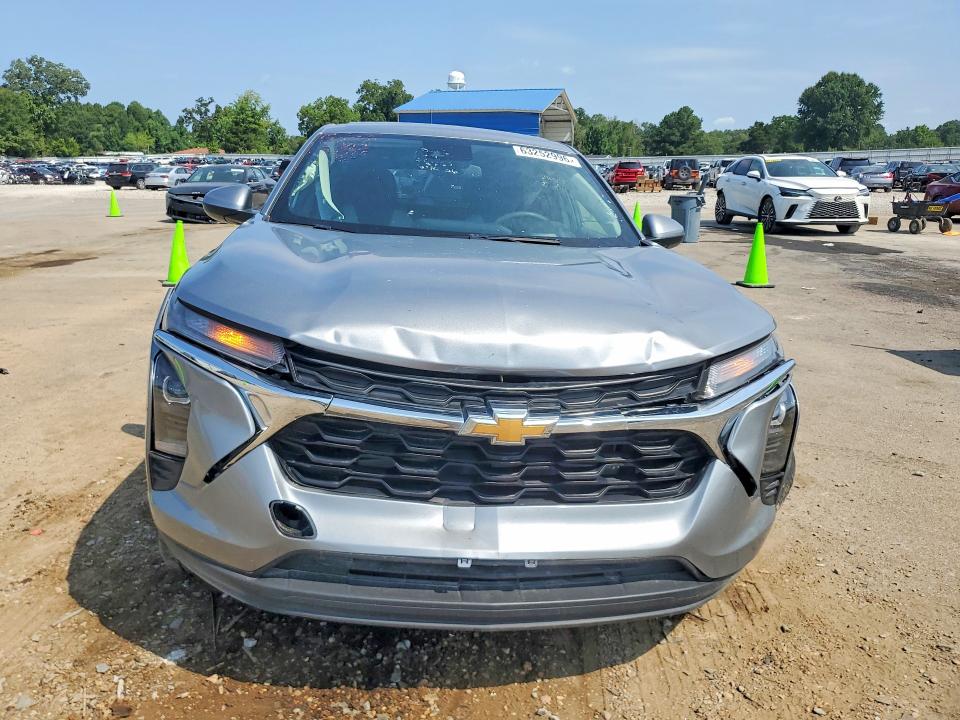 Продажа на аукционе авто 2025 Chevrolet Trax, vin: KL77LFEPXSC304448, номер лота: 63252996