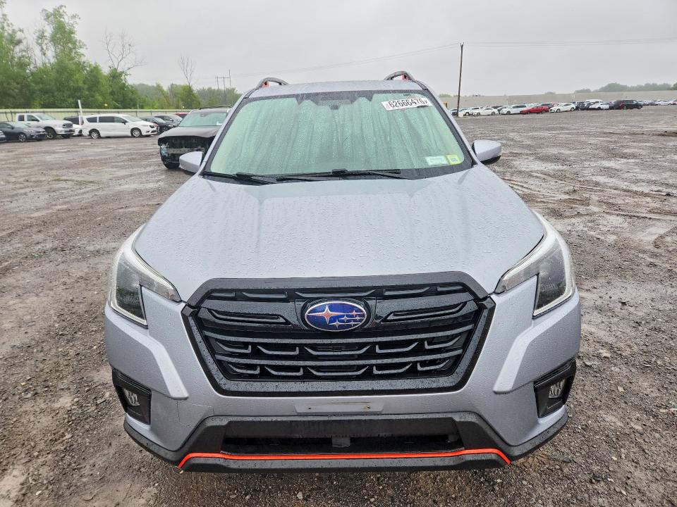 62666476 :رقم المزاد ، JF2SKAGC0NH419954 vin ، 2022 Subaru Forester مزاد بيع