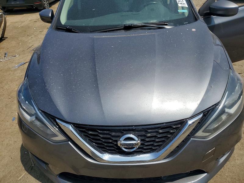61973046 :رقم المزاد ، 3N1AB7AP3JL626765 vin ، 2018 Nissan Sentra مزاد بيع
