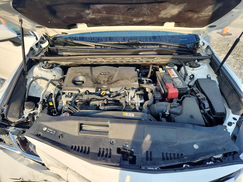 63127256 :رقم المزاد ، 4T1B11HK0KU203673 vin ، 2019 Toyota Camry مزاد بيع