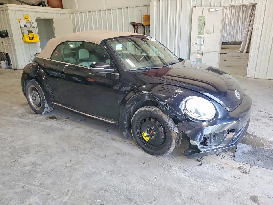 Продаж на аукціоні авто 2018 Volkswagen Beetle, vin: 3VW5DAAT2JM505025, номер лоту: 62056036