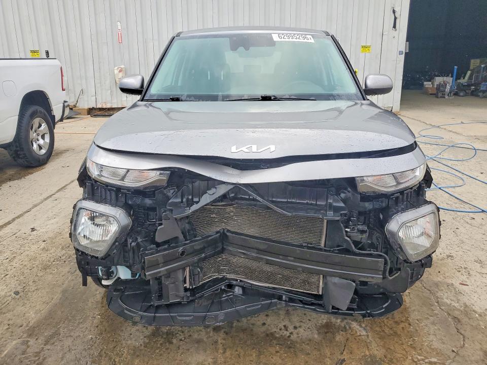 62995296 :رقم المزاد ، KNDJ23AU7N7814582 vin ، 2022 Kia Soul مزاد بيع