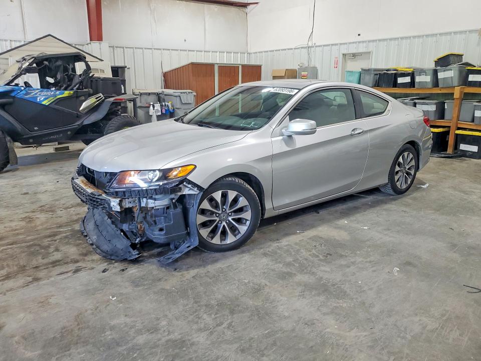 Продаж на аукціоні авто 2013 Honda Accord, vin: 1HGCT1B82DA025514, номер лоту: 62093196