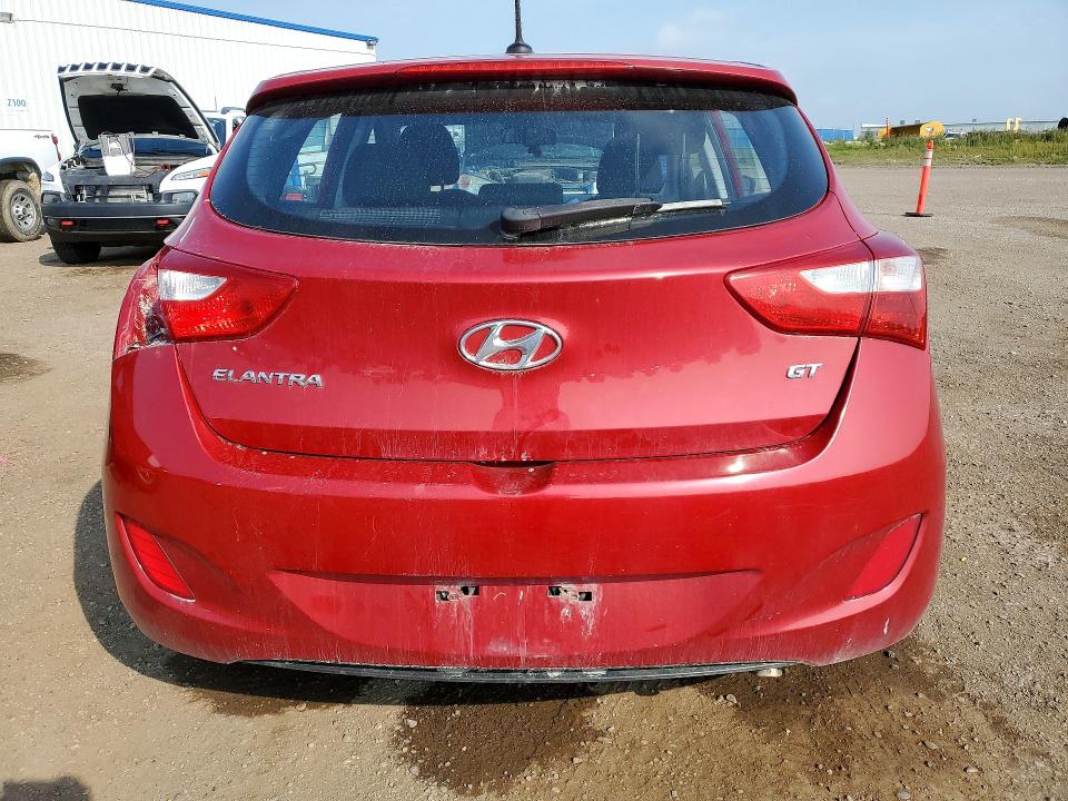 2014 Hyundai Elantra Gt მანქანა იყიდება აუქციონზე, vin: KMHD25LH4EU221896, აუქციონის ნომერი: 62147136