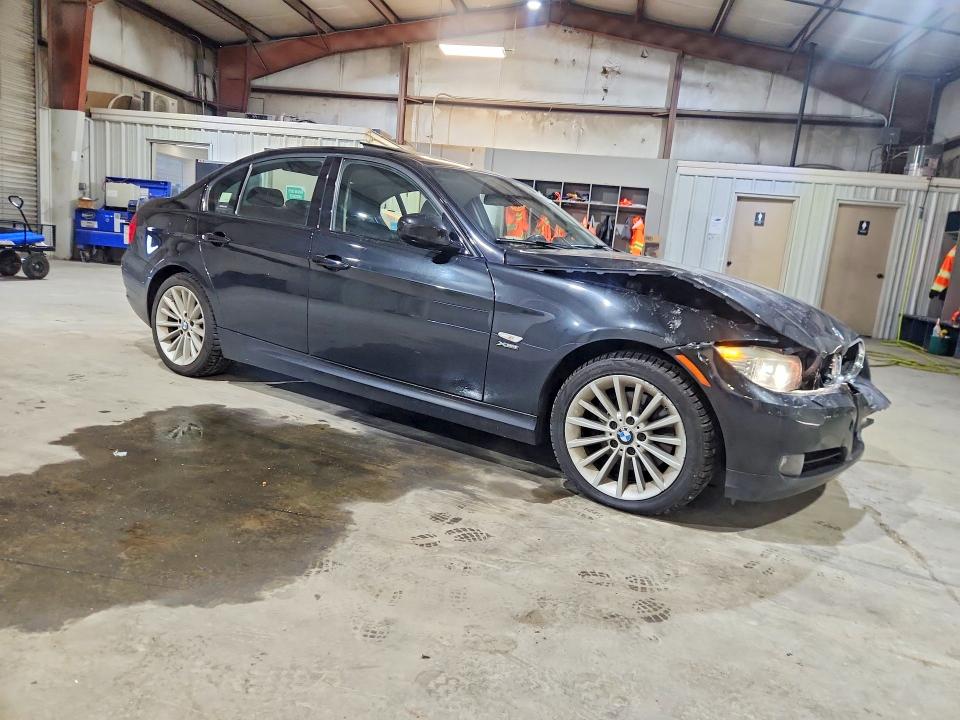 60656156 :رقم المزاد ، WBAPK7C50BA463601 vin ، 2011 Bmw 328 مزاد بيع