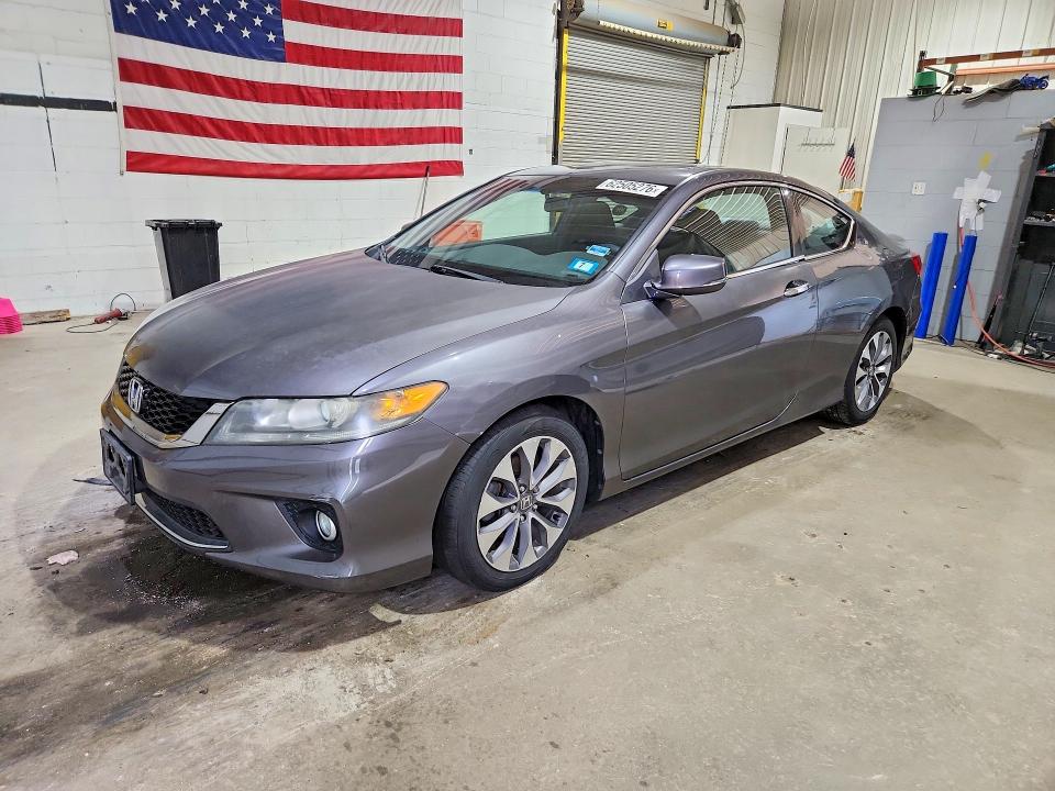 Продаж на аукціоні авто 2013 Honda Accord, vin: 1HGCT1B72DA002886, номер лоту: 62505276