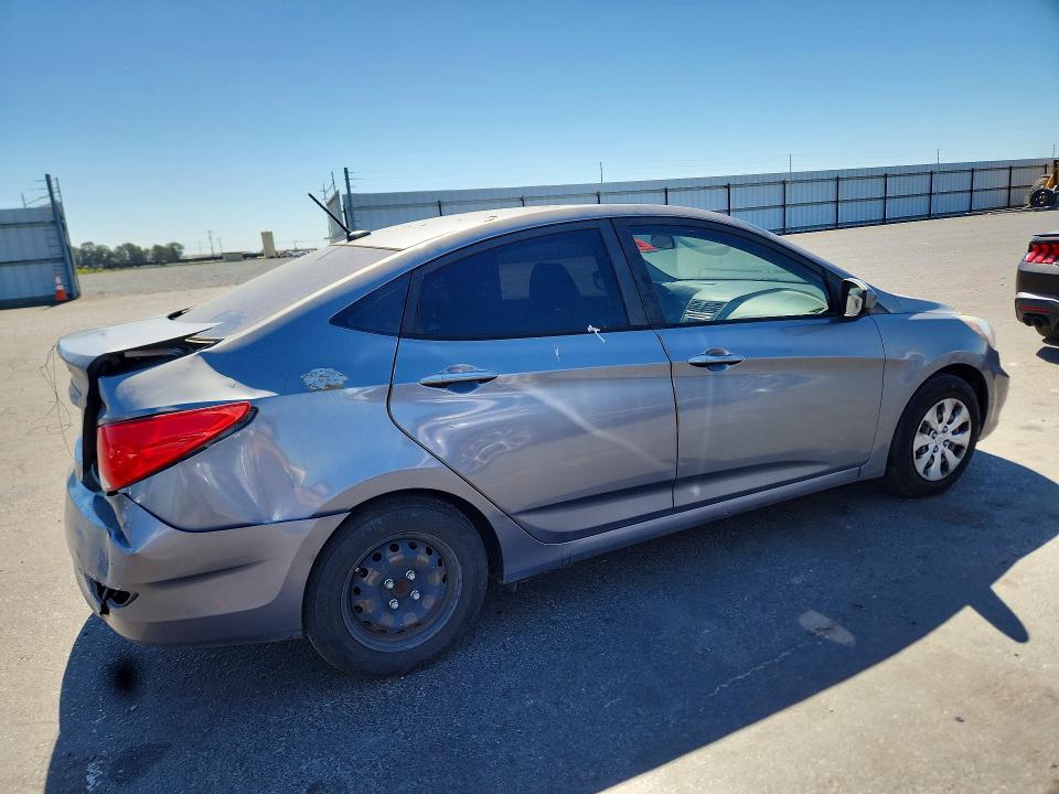2015 Hyundai Accent მანქანა იყიდება აუქციონზე, vin: KMHCT4AEXFU872320, აუქციონის ნომერი: 59702126