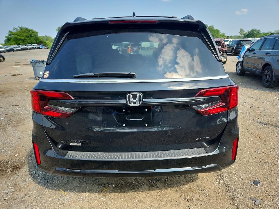 61413766 :رقم المزاد ، 5FNRL6H70TB046033 vin ، 2026 Honda Odyssey مزاد بيع