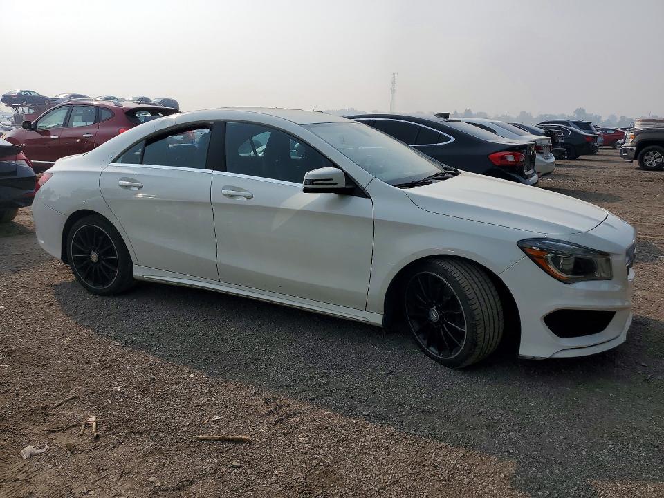 2015 Mercedes-benz Cla მანქანა იყიდება აუქციონზე, vin: WDDSJ4GB4FN217492, აუქციონის ნომერი: 61320826