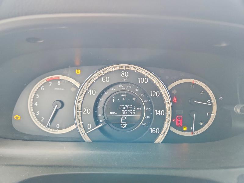 Продаж на аукціоні авто 2015 Honda 5500ppg, vin: 1HGCR2F85FA260085, номер лоту: 60847996