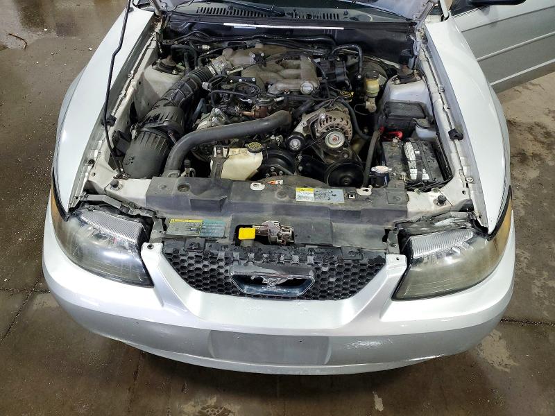 59864406 :رقم المزاد ، 1FAFP44404F123171 vin ، 2004 Ford Mustang مزاد بيع