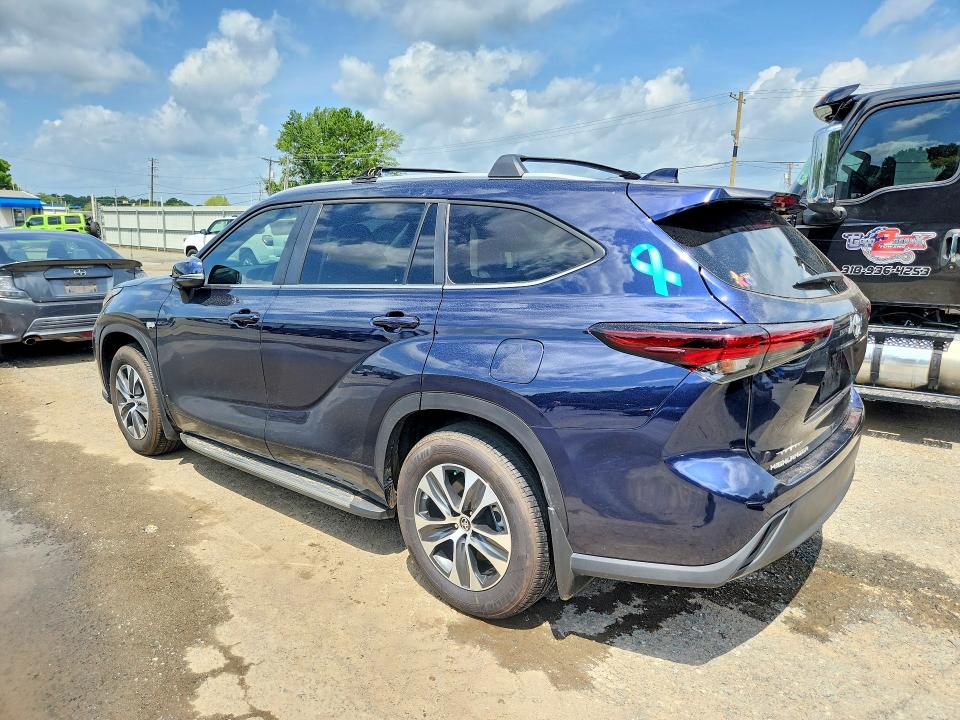 61583966 :رقم المزاد ، 5TDKDRAH1SS554489 vin ، 2025 Toyota Highlander مزاد بيع