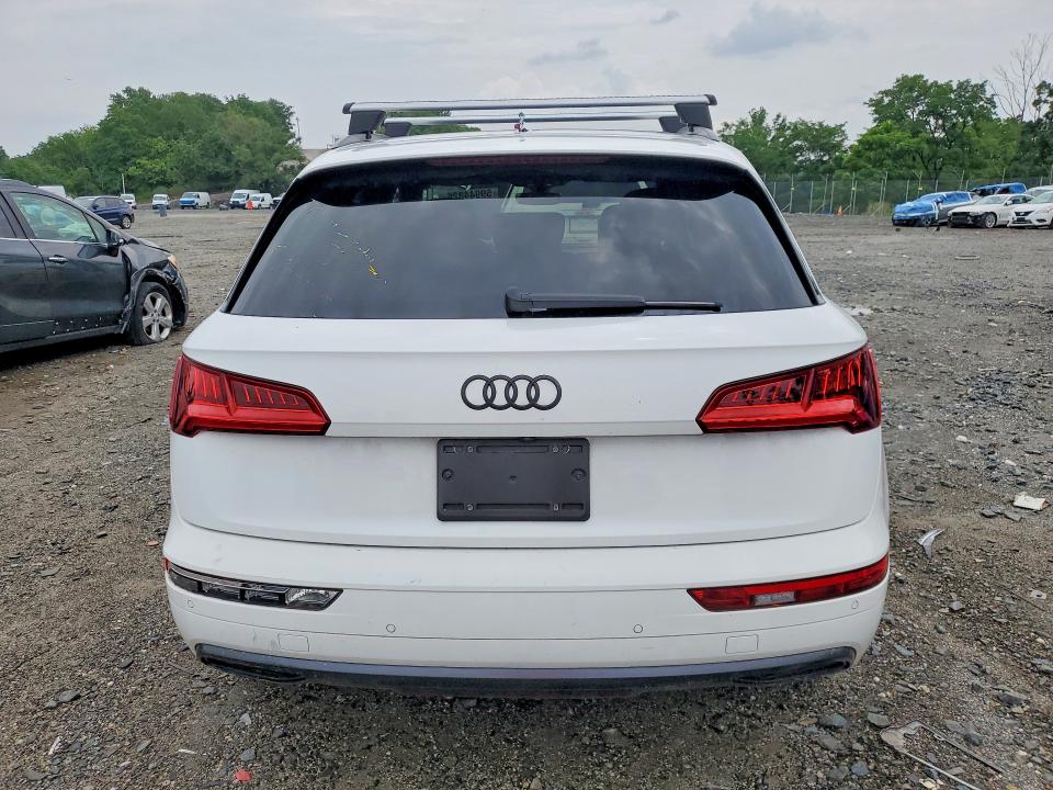 59944826 :رقم المزاد ، WA1ANAFY9L2101470 vin ، 2020 Audi Q5 مزاد بيع