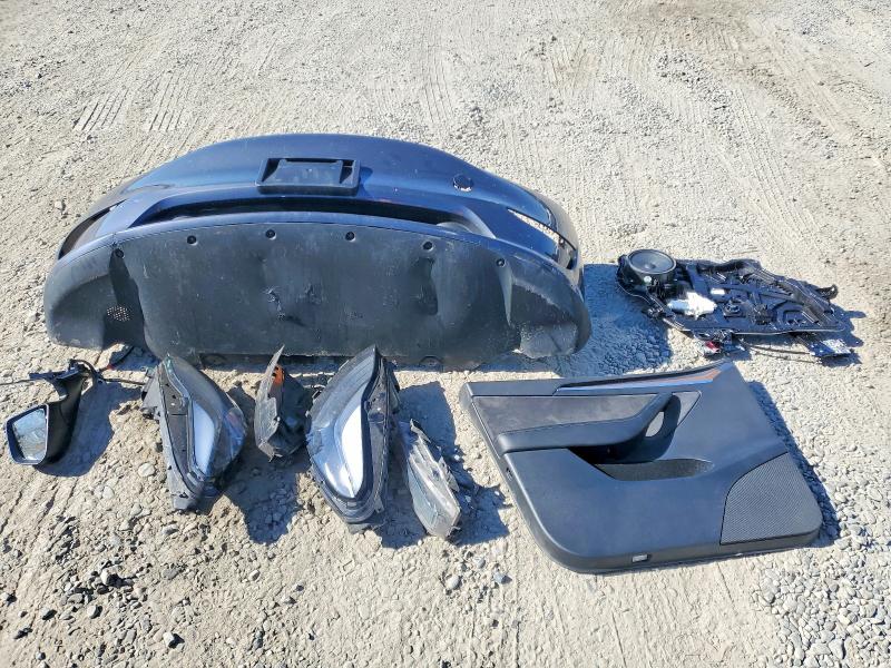 60227136 :رقم المزاد ، 7SAYGDEE8PF966878 vin ، 2023 Tesla Model Y مزاد بيع