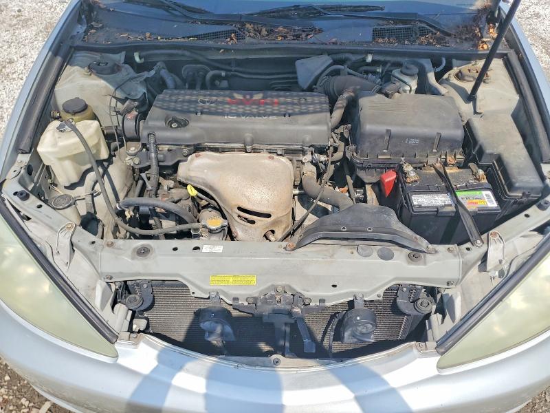 50612106 :رقم المزاد ، 4T1BE32KX4U843501 vin ، 2004 Toyota Camry مزاد بيع