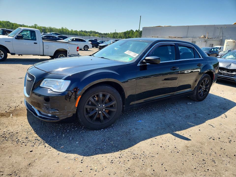 Продажа на аукционе авто 2015 Chrysler 300, vin: 2C3CCARGXFH757264, номер лота: 59837726