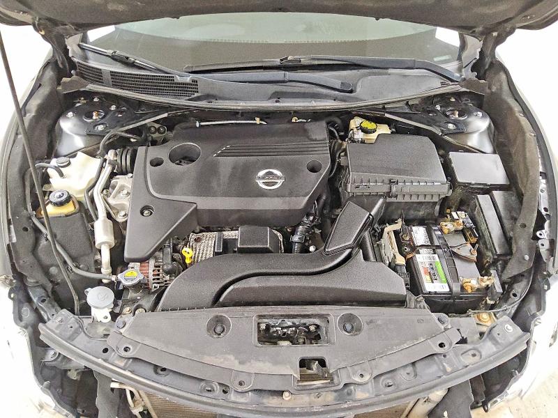 60248526 :رقم المزاد ، 1N4AL3AP4FC225365 vin ، 2015 Nissan Altima مزاد بيع