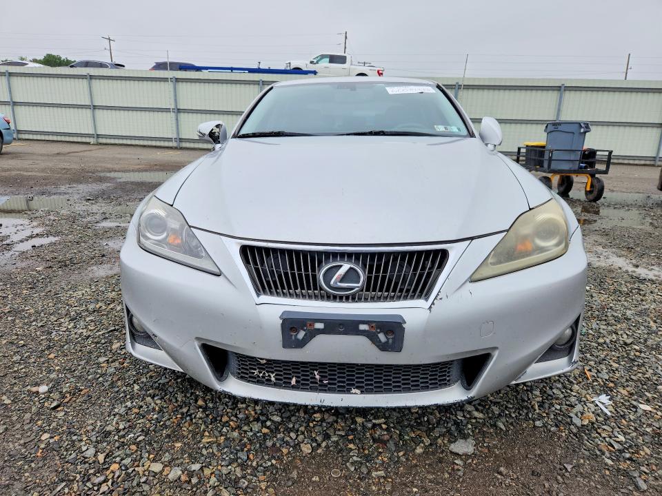 60074386 :رقم المزاد ، JTHCF5C28C5055033 vin ، 2012 Lexus Is مزاد بيع