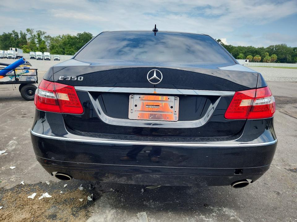 62682956 :رقم المزاد ، WDDHF5GBXAA213030 vin ، 2010 Mercedes-benz E مزاد بيع