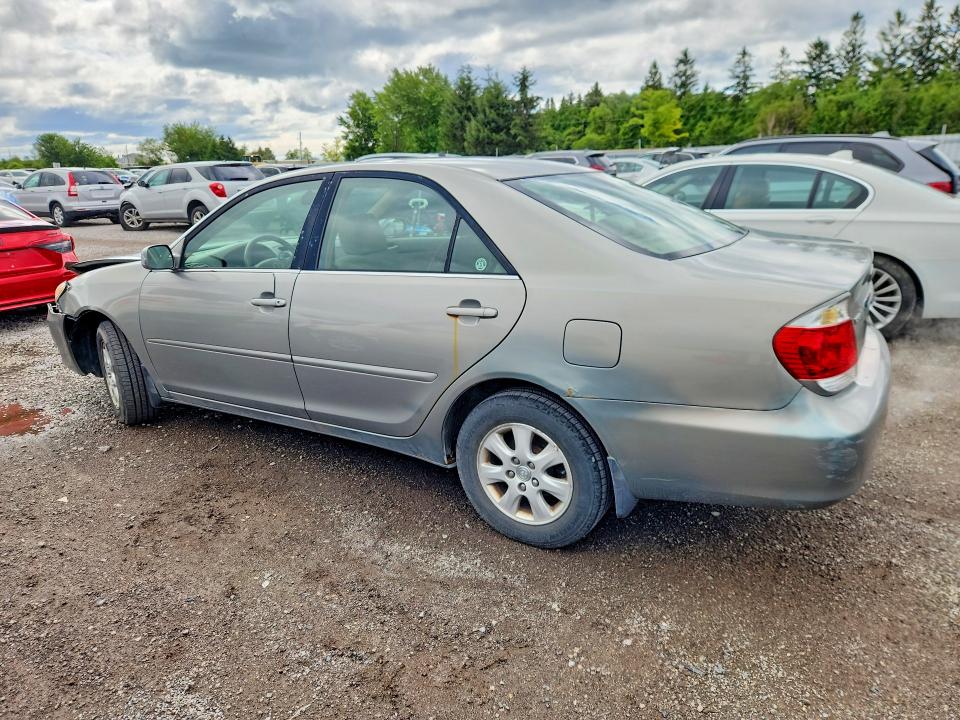 2005 Toyota Camry მანქანა იყიდება აუქციონზე, vin: 4T1BF32K15U605860, აუქციონის ნომერი: 61483226