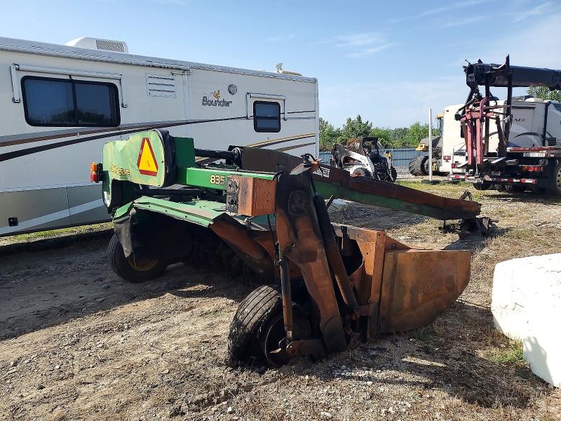 2010 John Deere 835 მანქანა იყიდება აუქციონზე, vin: E00835T362077, აუქციონის ნომერი: 58722556