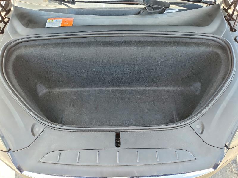 2018 Tesla Model X მანქანა იყიდება აუქციონზე, vin: 5YJXCBE23JF120499, აუქციონის ნომერი: 61899226