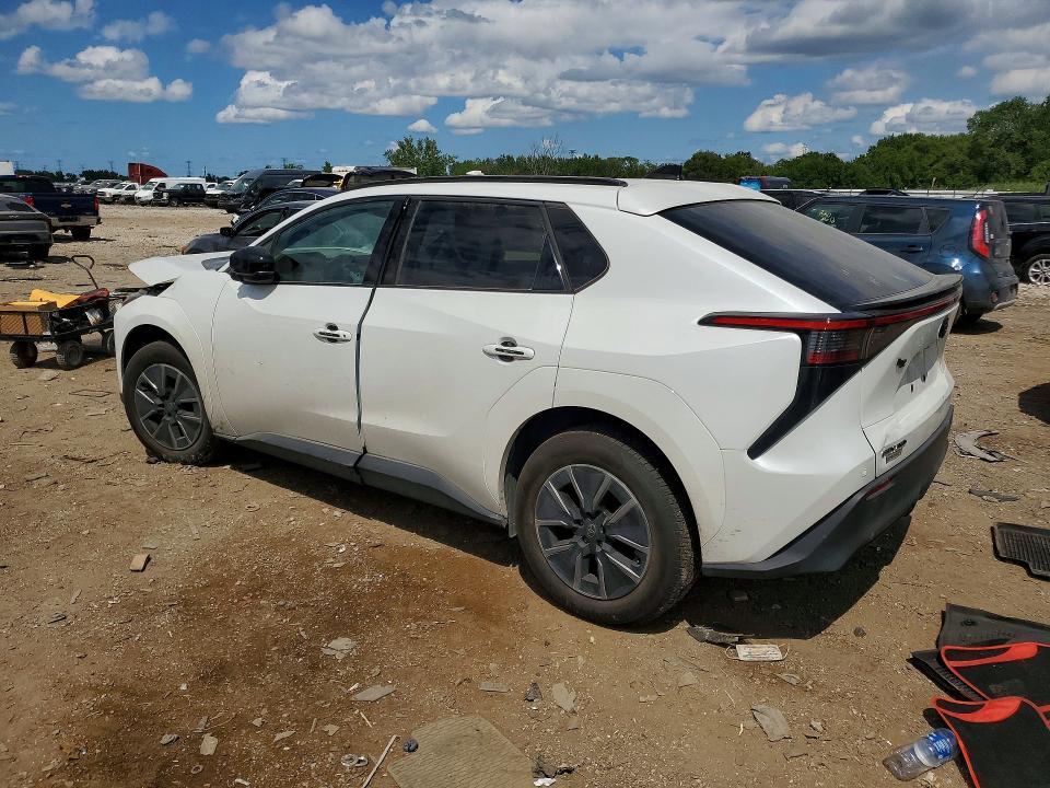 61949366 :رقم المزاد ، JTMBDAFB5TA003955 vin ، 2026 Toyota Bz مزاد بيع