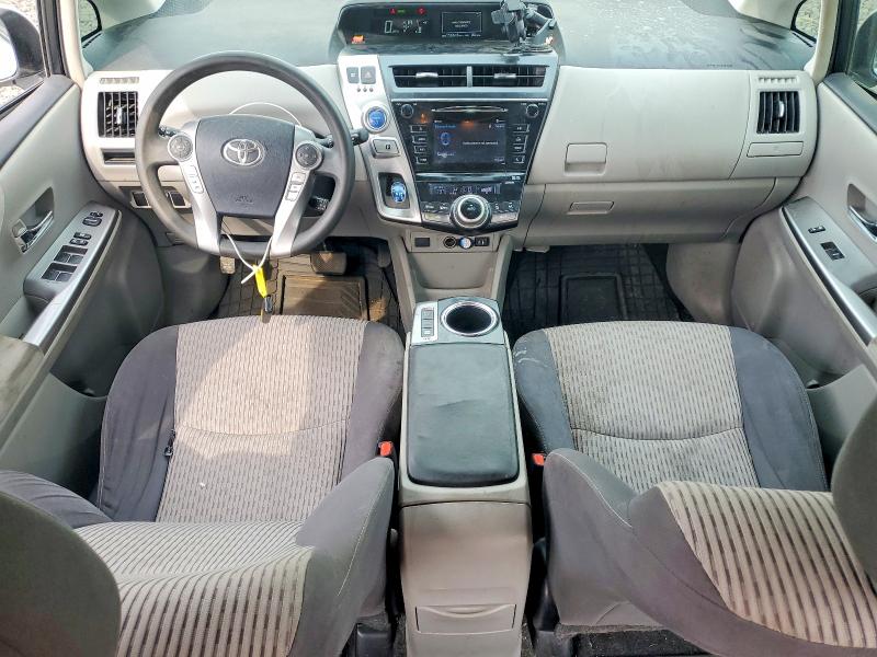 61765556 :رقم المزاد ، JTDZN3EU3GJ047257 vin ، 2016 Toyota Prius V مزاد بيع