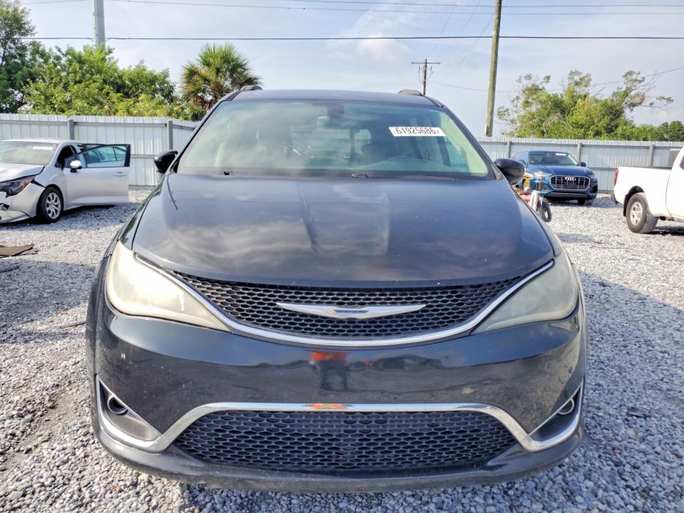 Продаж на аукціоні авто 2017 Chrysler Pacifica, vin: 2C4RC1BGXHR787832, номер лоту: 61925686