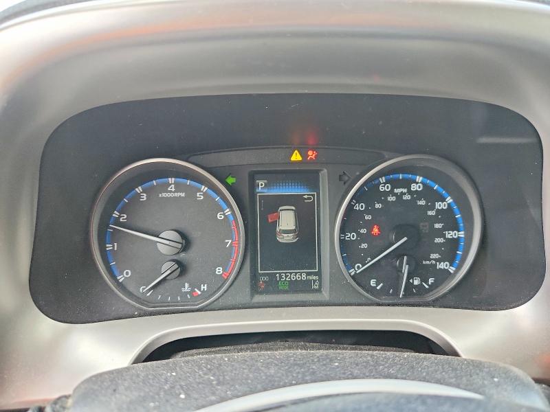 Aukcja sprzedaży 2017 Toyota Rav4, vin: JTMBFREV2HJ150469, numer aukcji: 61932226