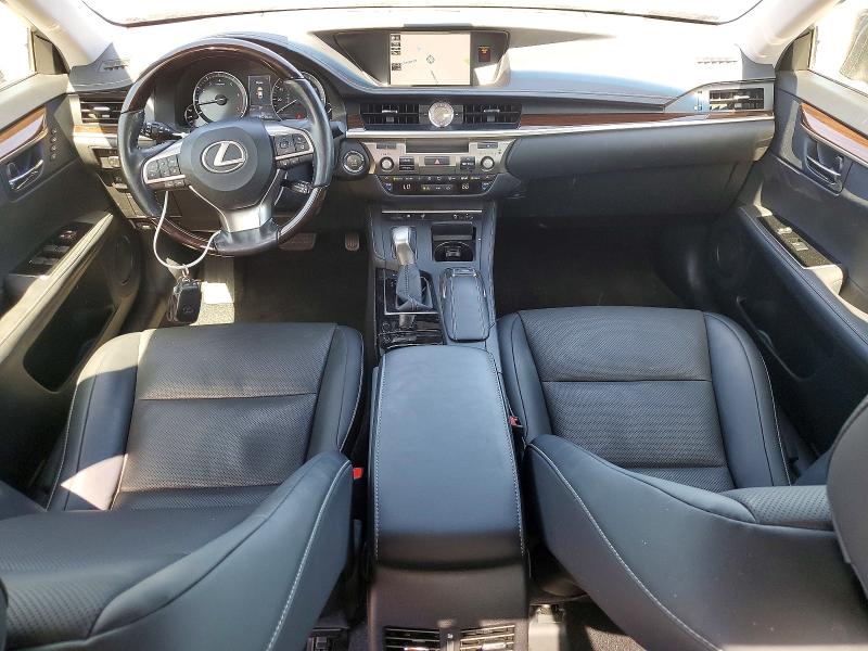 61406706 :رقم المزاد ، JTHBK1GG5H2251168 vin ، 2017 Lexus Es مزاد بيع