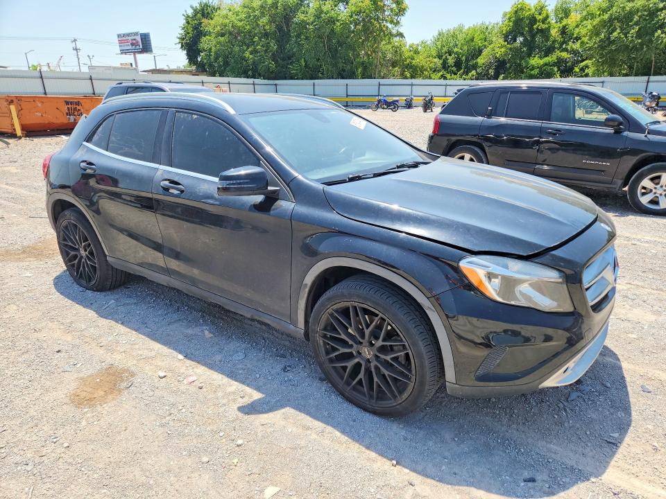 61847446 :رقم المزاد ، WDCTG4EB2FJ128473 vin ، 2015 Mercedes-benz Gla مزاد بيع