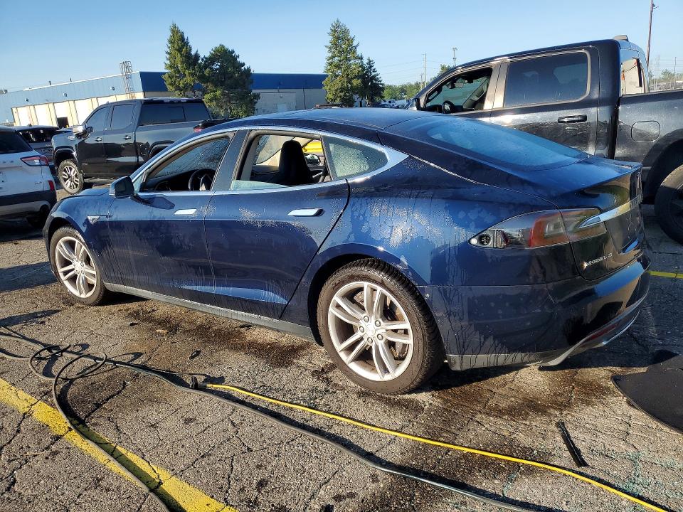 Продаж на аукціоні авто 2013 Tesla Model S, vin: 5YJSA1DN8DFP21126, номер лоту: 62273726
