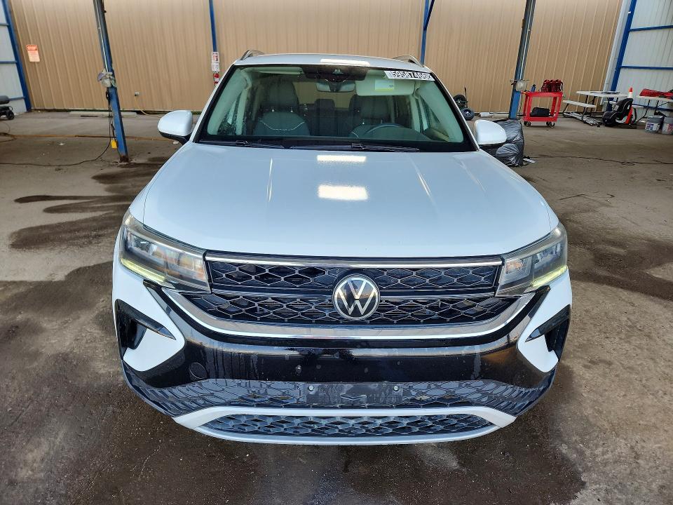 2024 Volkswagen Taos მანქანა იყიდება აუქციონზე, vin: 3VVSX7B22RM049059, აუქციონის ნომერი: 59587466
