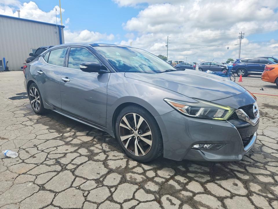 60696496 :رقم المزاد ، 1N4AA6AP9HC364238 vin ، 2017 Nissan Maxima مزاد بيع