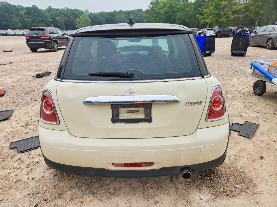 2013 Mini Cooper მანქანა იყიდება აუქციონზე, vin: WMWSU3C58DT549498, აუქციონის ნომერი: 62137276