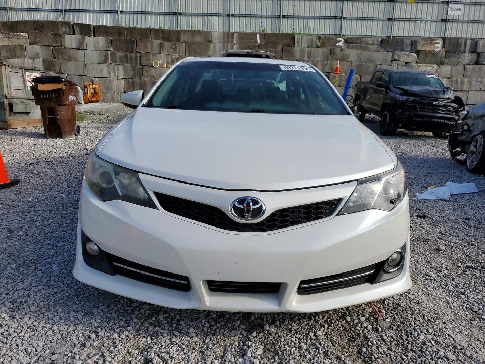 60300856 :رقم المزاد ، 4T1BF1FK6CU629759 vin ، 2012 Toyota Camry مزاد بيع