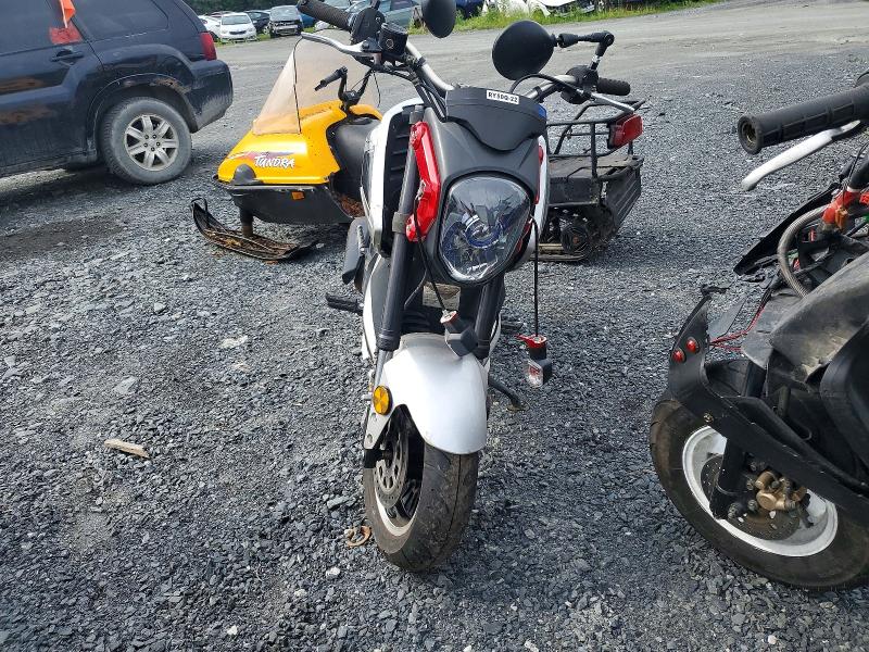 58036276 :رقم المزاد ، LEHPCB226NR600498 vin ، 2022 Cf Moto Scooter مزاد بيع