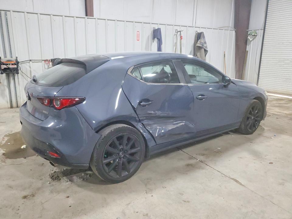 Продажа на аукционе авто 2023 Mazda 3, vin: JM1BPALM6P1600356, номер лота: 63203036